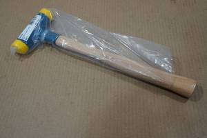 lot 167 image: Wiha Dead Blow 16oz Hammer
