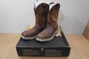 lot 200 image: Irish Setter Marshall 11 Pull-On Work Boots -Size 12