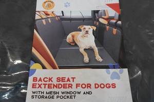 lot 34 image: Myjaqi Back Seat Extender for Dogs