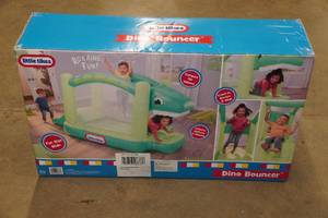 lot 62 image: Little Tikes Dino Bouncer Inflatable Bounce House