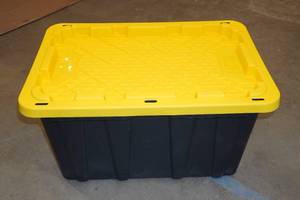lot 82 image: HDX 27 Gallon Tough Tote with Lid