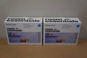 lot 92 image: 2 Sets Room Essentials String Lights
