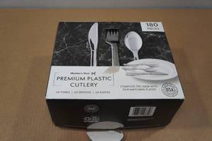 lot 95 image: Members Mark Premium Plastic Cutlery - 180 Piece