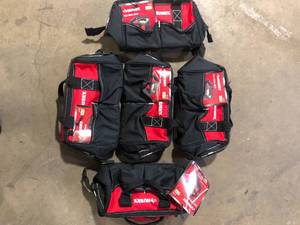 Lot of Husky 12 in 4 Pocket Zippered Tool Bag Customer Returns See Pictures