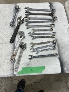 ASSORTMENT OF OPEN END & ADJUSTABLE WRENCHES