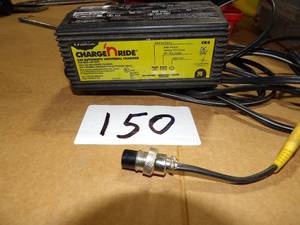 SCHUMACHER UNIVERSAL CHARGER FOR 24V RIDE ON TOYS (CR-6)