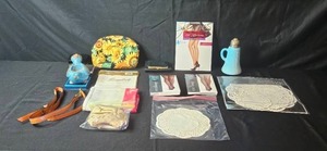 lot 207 image: Assorted Household Items Collection