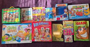 lot 197 image: Collection of Childrens Board Games and Puzzles