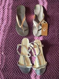lot 121 image: Womens Size 8 Casual and Dress Sandals Set