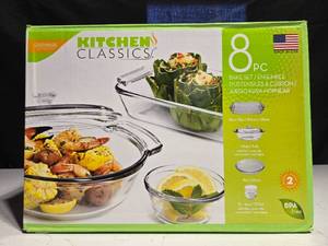 lot 285 image: 8 Piece Kitchen Classics Ovenware Bake Set