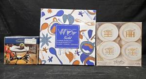 lot 309 image: Assorted Dining and Dessert Sets with Fondue Kit