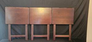 lot 243 image: Set of 3 Vintage Wooden TV Trays