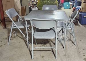 lot 140 image: Used Set of 4 Folding Chairs with Square Metal Table