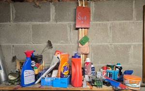lot 321 image: Assorted Cleaning and Personal Care Essentials - content quantities unverified