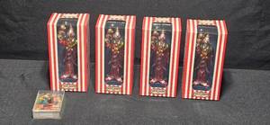 lot 363 image: Set of 4 Lou Jacobs Circus Clown Figurines and Vintage Circus Cards