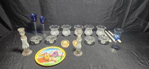 lot 370 image: Assorted Glassware and Decor Collection