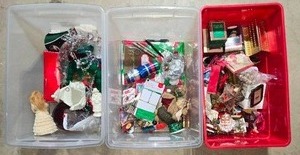 lot 446 image: Assorted Collection of Holiday and Christmas DecorationsAccessories