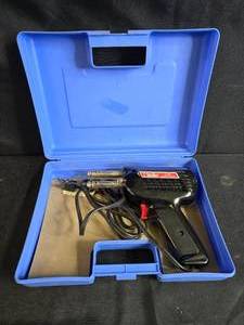 lot 14 image: Weller D550 Soldering Gun with Case
