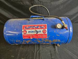 lot 32 image: American Product Inc. Mobil Air Portable Air Tank