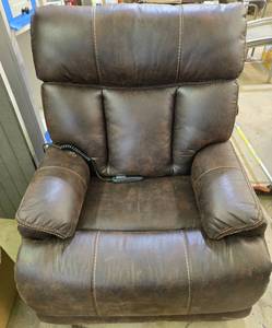 lot 70 image: Power Recliner Chair with Remote Control