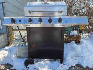 lot 96 image: Char-Broil Performance 4-Burner Gas Grill with Side Burner