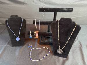 lot 422 image: Collection of Jewelry Including Necklaces, Bracelets, and Earrings