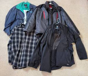 lot 432 image: Collection of 4 Mens Jackets and Coats in Various Styles