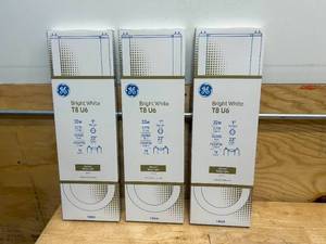 lot 80 image: GE Lot of 3-  LFL UBend 32-Watt EQ T8 Bright White Medium Bi-pin (t8) Fluorescent Tube Light Bulbs