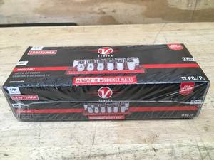 lot 45 image: Craftsman Metric Socket Set Model # CMMT17530V 02212510