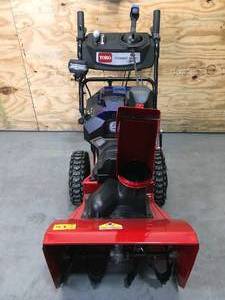 lot 1 image: Toro Power Max E 60V 24 Two-Stage Cordless Electric Snow Blower with Two 6.0 Ah Batteries & Charger Model # 39924
