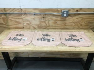 lot 140 image: Lot of 3 - Totes Killing It Tote Bags