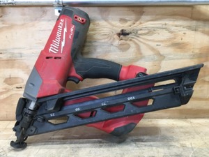 lot 144 image: Non-Working Milwaukee Finish Nailer Model # 2743-20