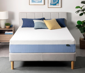 lot 4A image: Zinus 12 Gel Essential Memory Foam King Sized Mattress 02282570.31