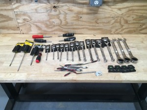 lot 130 image: Lot of Assorted Hand Tools