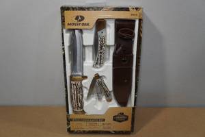 lot 10 image: Mossy Oak Stag Finish Knife Set