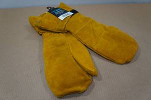 lot 16 image: Hand Armor Suede Cowhide Snowmobile Mittens -XL