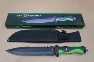 lot 34 image: Tac Assault Hunting Knife