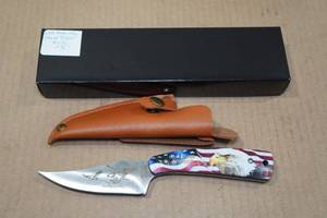 lot 35 image: Day Zero Survival Eagle Themed Knife