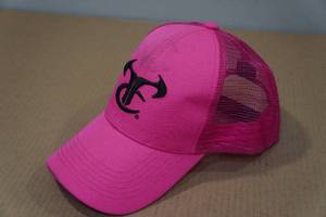 lot 50 image: Ladies True Timber Hat