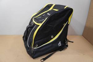 lot 60 image: Athalon Everything Boot Bag