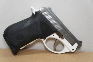 lot 1D image: Taurus PT-22 .22 LR Semi-Auto Pistol