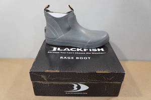 lot 89 image: Blackfish Rage Boot -Size 13