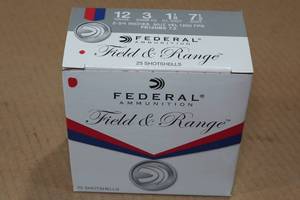 lot 159 image: 25 Federal Field & Range 12 Gauge 2-34 7.5 Shot Shotshells