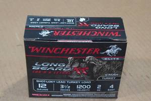 lot 176 image: 10 Winchester Long Beard XR 12 Gauge 3-12 Lead Turkey 4 Shot Shotshells