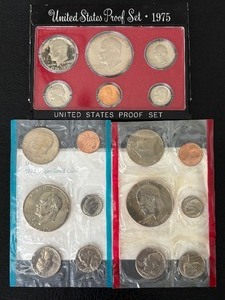 lot 22 image: 1975-S Proof and P&D Mint Sets