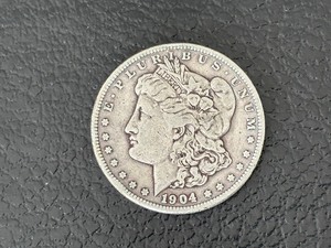 lot 23 image: 1904 Morgan Dollar