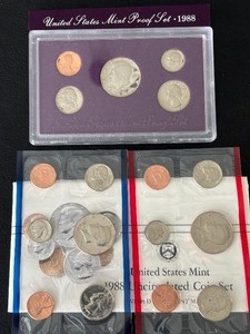 lot 53 image: 1988-S Proof and P&D Mint Sets