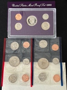 lot 59 image: 1992-S Proof and P&D Mint Sets