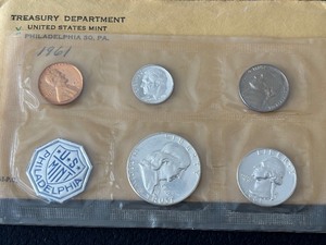 lot 49 image: 1961 Proof Set