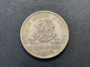 lot 3 image: 1953 Mexico 5 Peso Silver